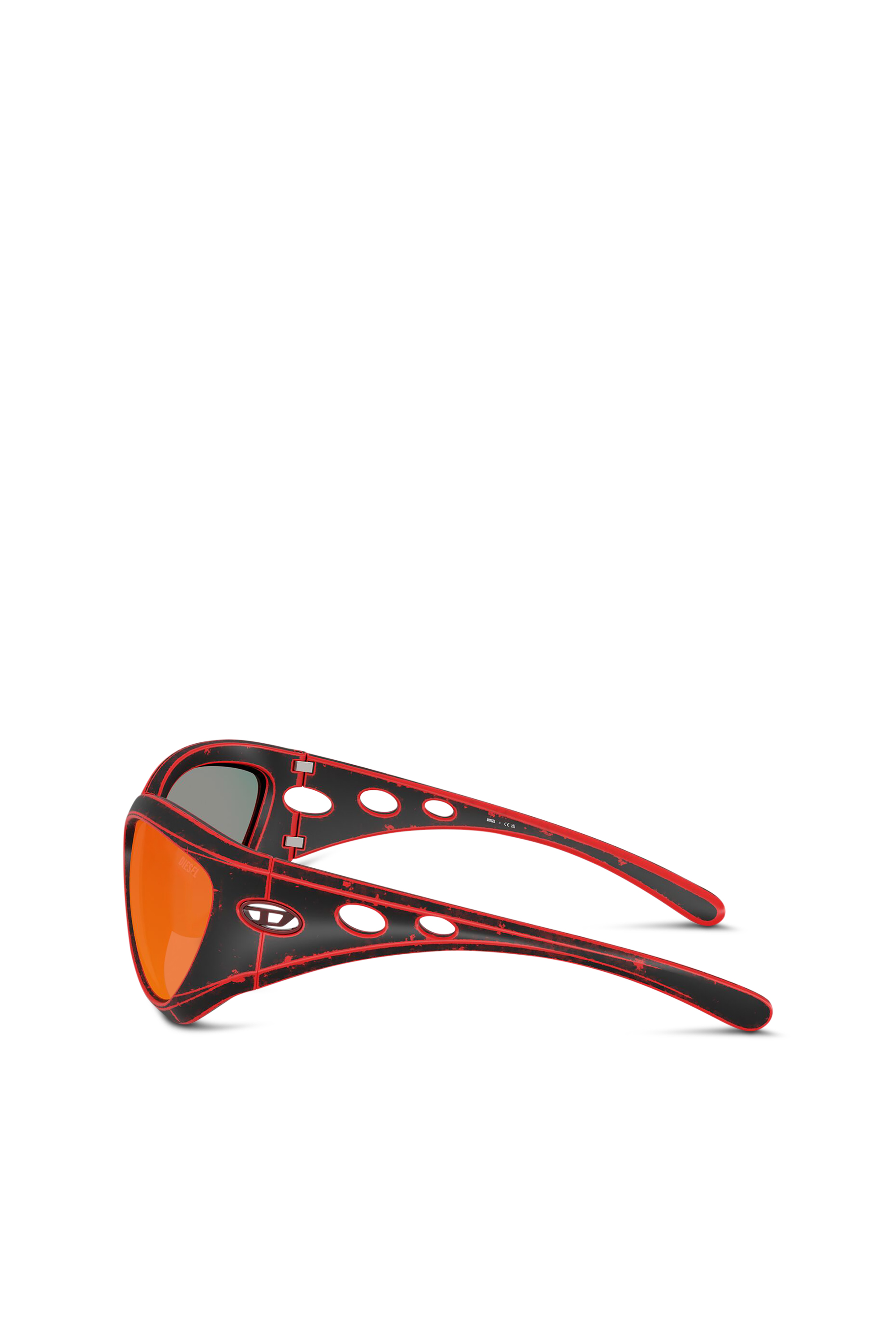 0DL3007U, Red